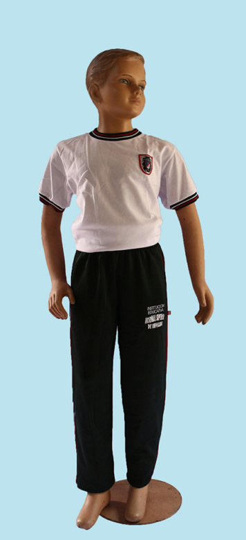 Sudadera y camiseta de Educación física